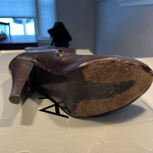 Women’s tall boots from Aldo. Dark brown/ burgundy size 9 - Picture 2 of 12